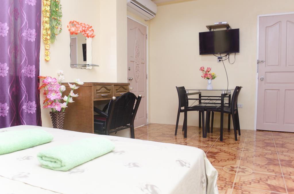 Julz Tropical Apartments Olóngapo Exterior foto
